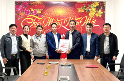 ĐOÀN XÃ HƯNG NGUYÊN TẶNG QUÀ TRUNG TÂM NHÂN DỊP XUÂN BÍNH NGỌ NĂM 2026