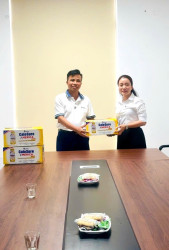 CÔNG TY CỔ PHẦN SỮA VITADAIRY VIỆT NAM THĂM HỎI, TẶNG QUÀ