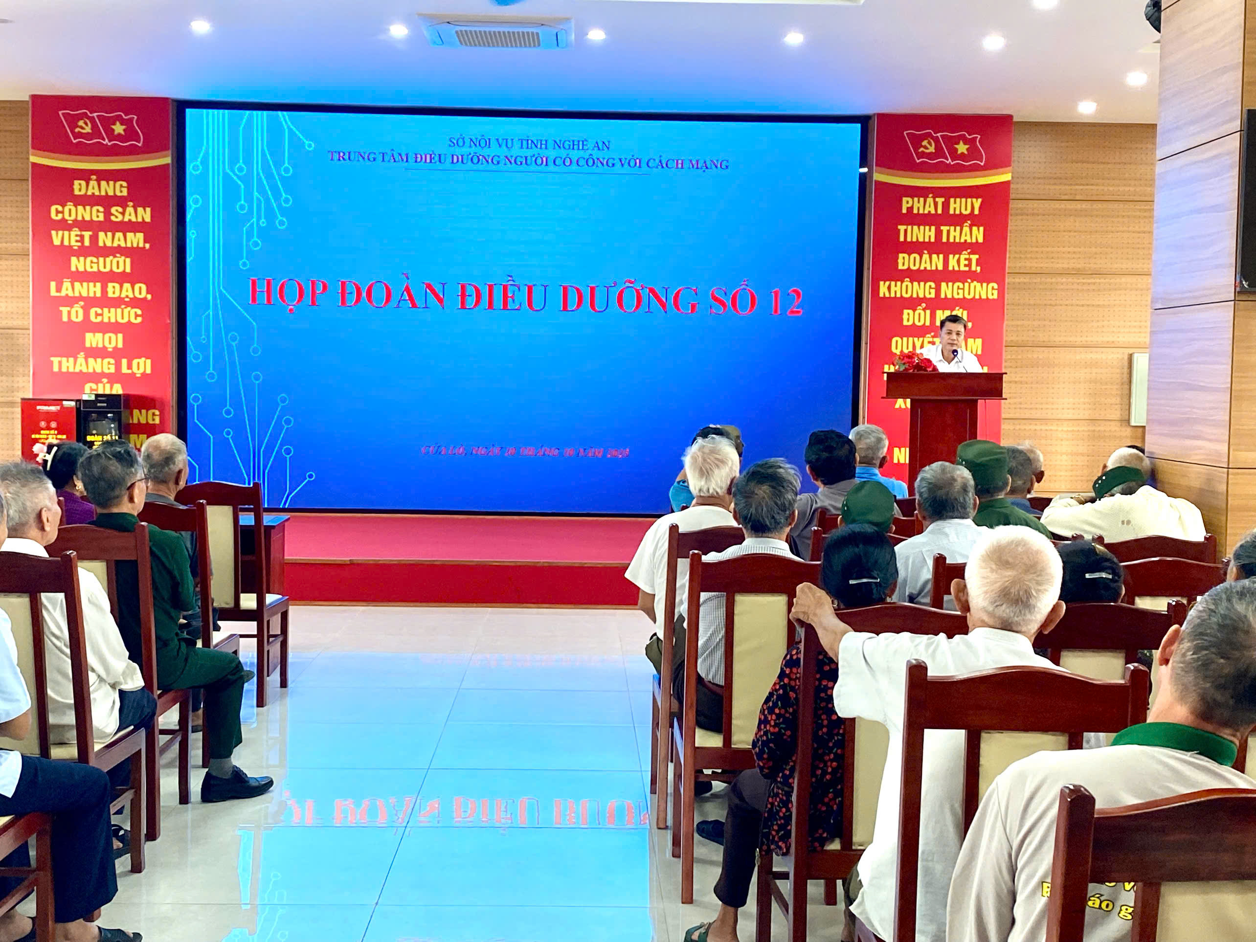 ĐÓN VÀ ĐIỀU DƯỠNG ĐOÀN SỐ 12/2025