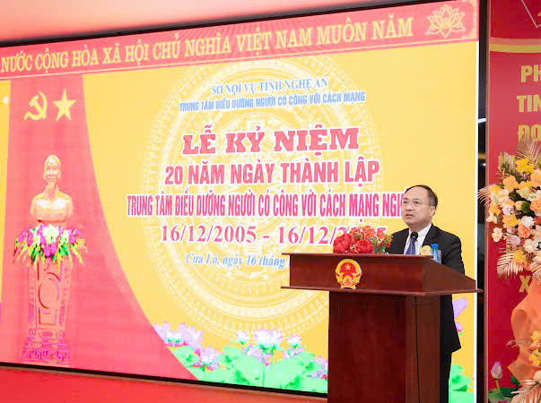 LỄ KỶ NIỆM 20 NĂM THÀNH LẬP TRUNG TÂM ĐDNCCCM
